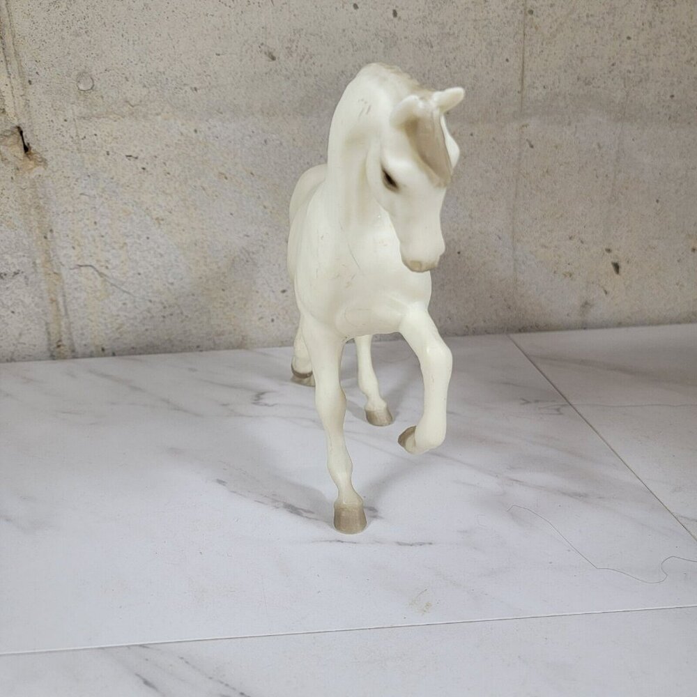Traditional Breyer Horse. Prancing White Mare. Reeves Intl 1986. 12 x 9‎ - Picture 5 of 8